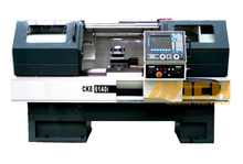 Modelo de máquina de torno de CNC económico: CKE6130/36/40