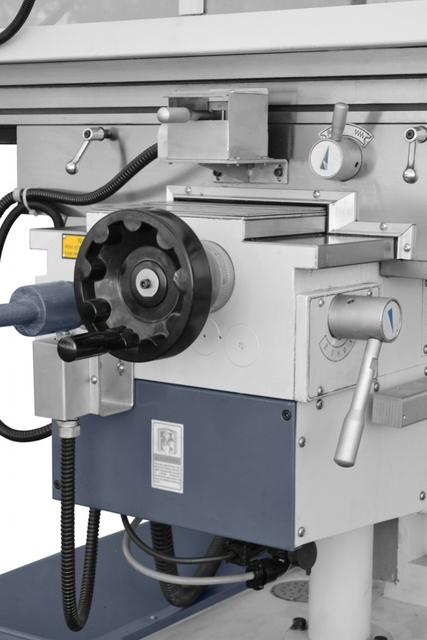 Máquina universal de fresado UWF 130 servo