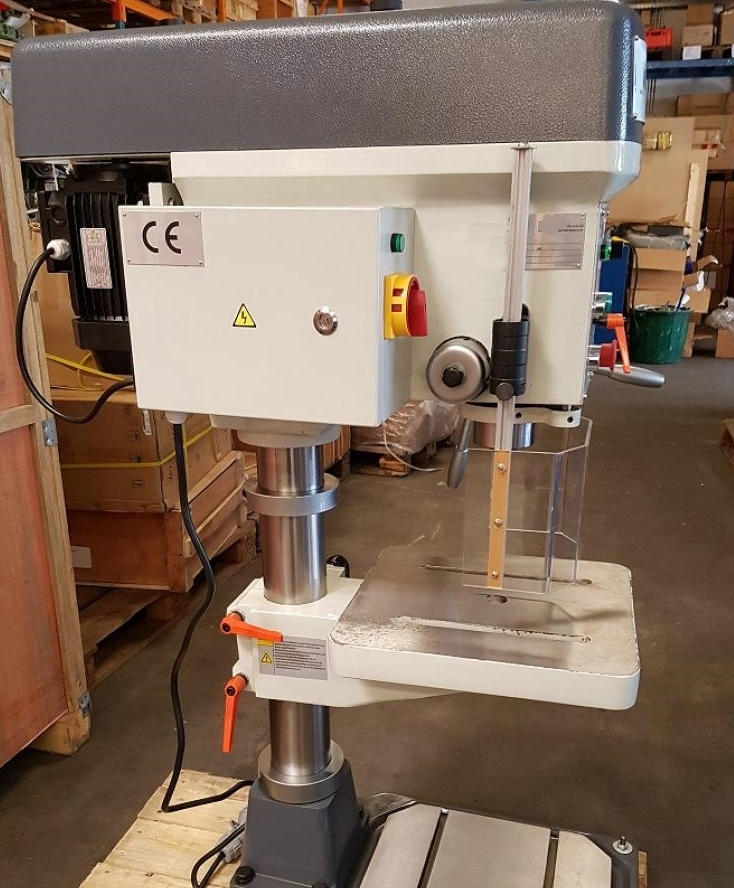 Máquina de perforación ZB4132G