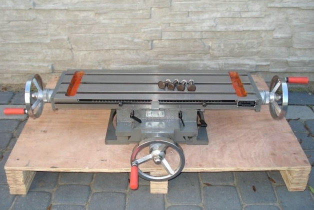 Stół Krzyżowy Wilarka Frezarka 640x205 mm