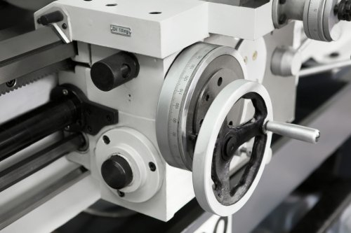 Lathe Universal 660x2000 Vario