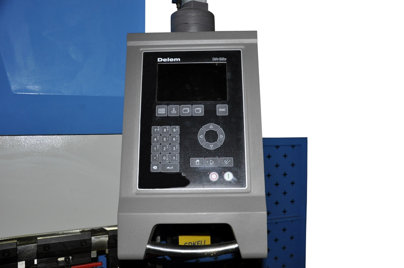 Hydrauliczna Prasa CNC 3200 x 200t