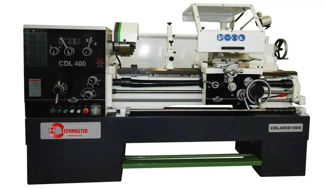 Torno Universal CDL400 220/380V