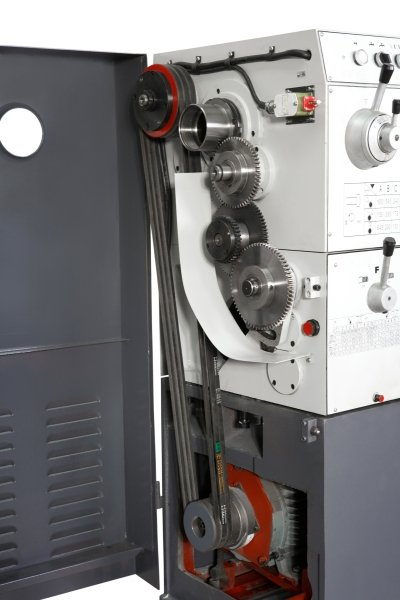 Máquina de giro de metal CDC500 x 1000
