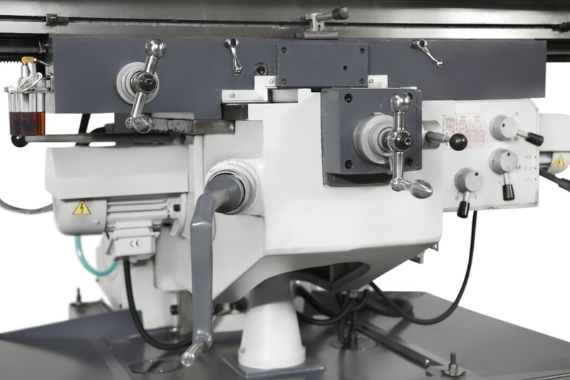 Máquina de fresado y perforación UWF130
