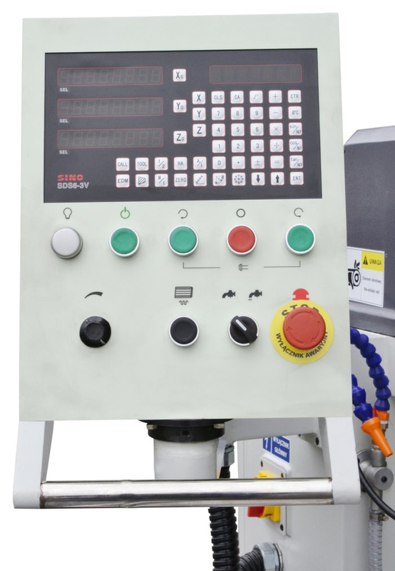 Máquina universal de fresado UWF 110L Servo