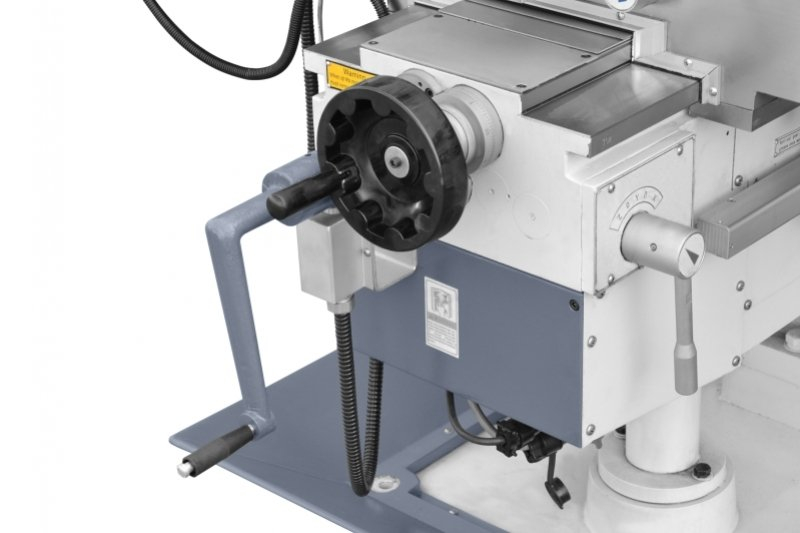 Máquina de fresado universal UWF 125 Servo