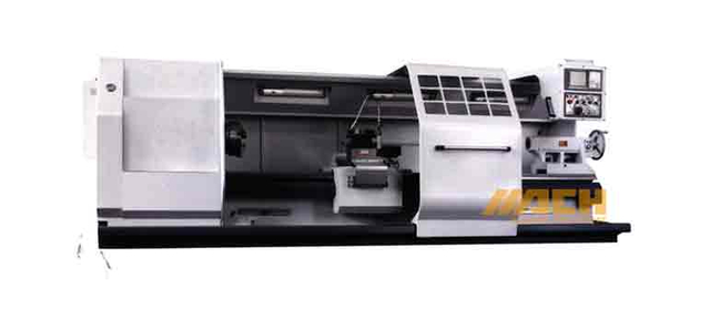 Modelo de máquina de torno de CNC: CKA61100