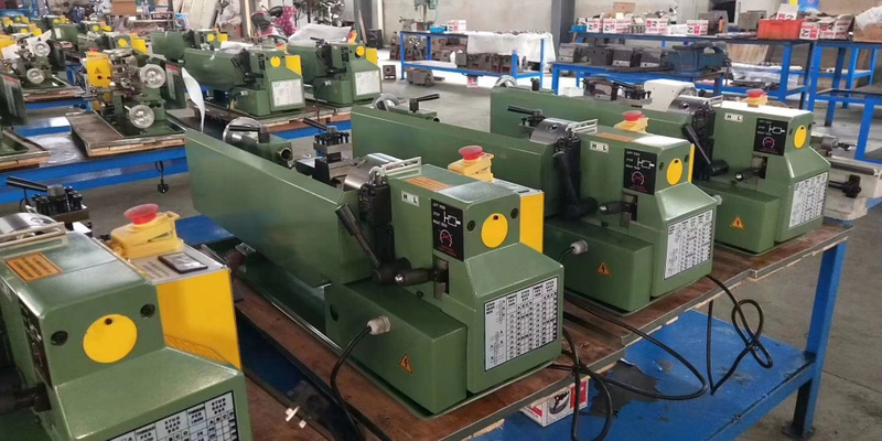 Mini Lathe CJ0618x350 mm Motor de CC sin escobillas 