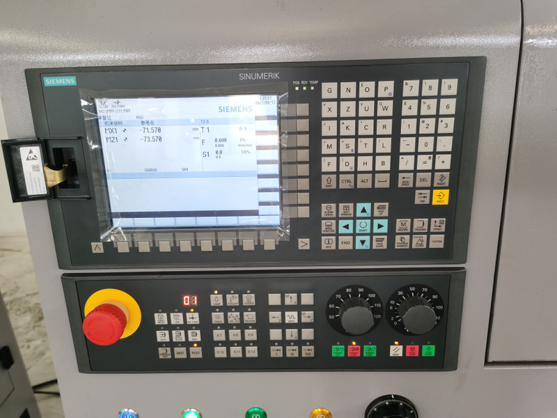 CNC210 torno wt