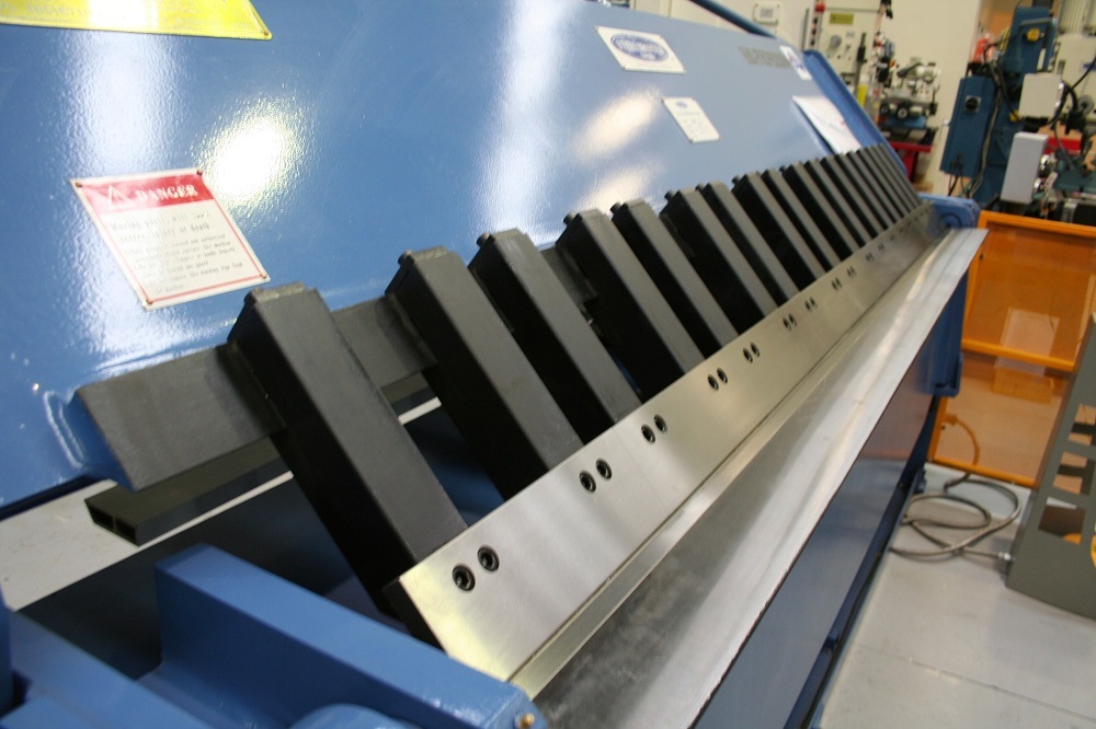 FHPB2506. Carpeta PanBrake. Hidráulico completo. 2500 mm x 5 mm con ajuste de pliegue de ángulo de ajuste rápido.