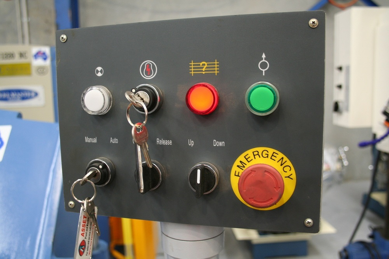 FHPB3204. Carpeta PanBrake. Hidráulico completo. 3200 mm x 4 mm con ajuste de pliegue de ángulo de ajuste rápido.