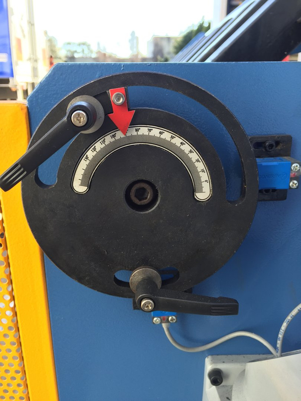 FHPB2504. Carpeta PanBrake. Hidráulico completo. 2500 mm x 4 mm con ajuste de pliegue de ángulo de ajuste rápido.