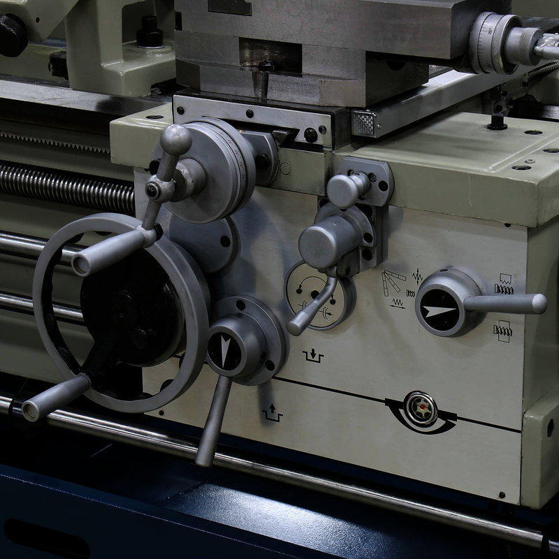 Lathe de lecho de brecha grande de diámetro C6236ZX-C6240ZX-C6246ZX