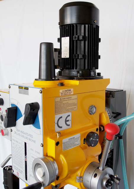 Máquina de perforación de alimentación automática ZS-40BPS